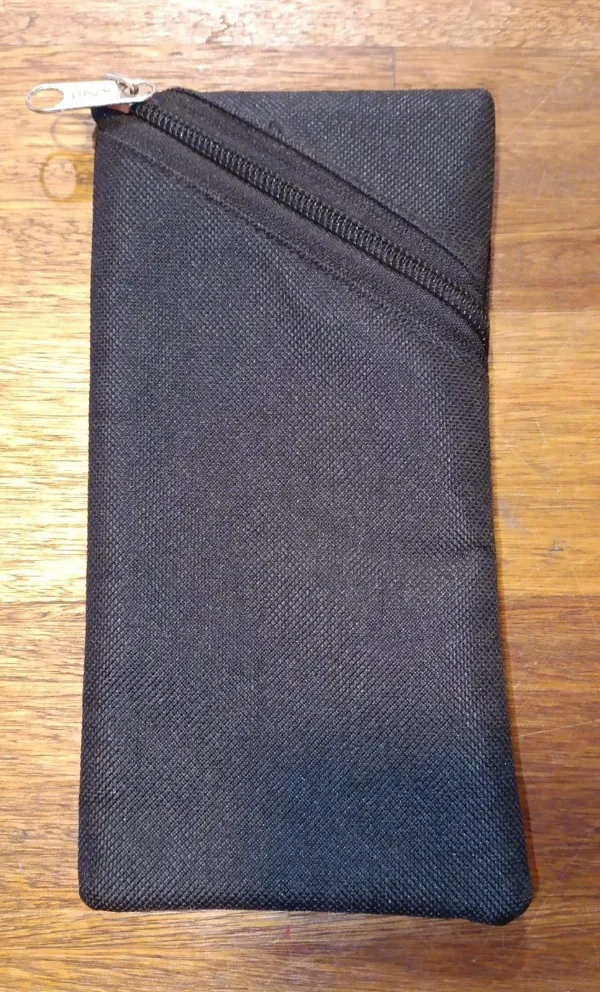 Funda para lentes negra