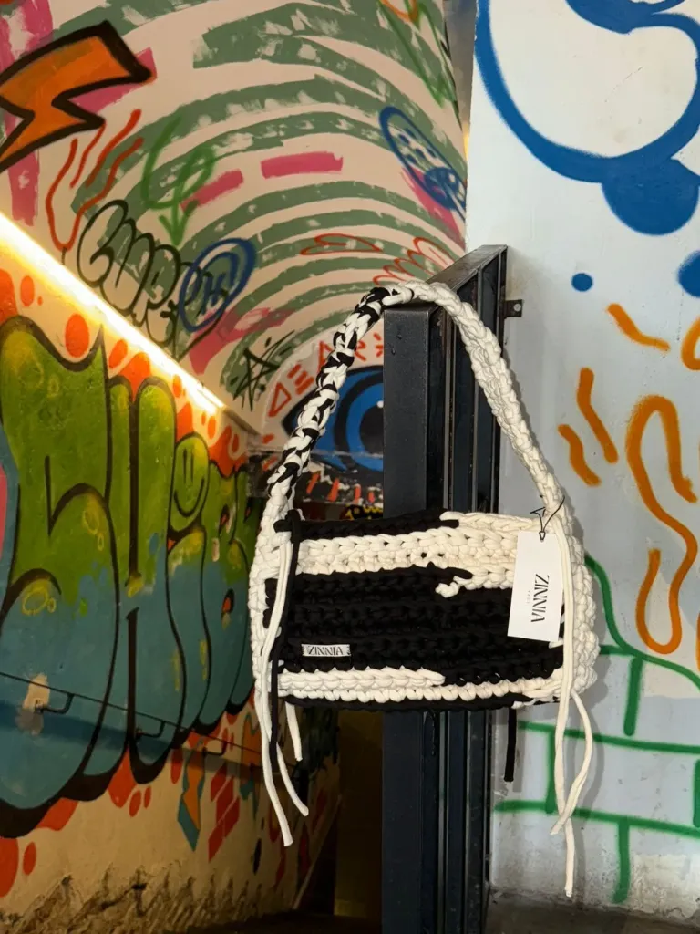 Cartera LEXI blanco y negro